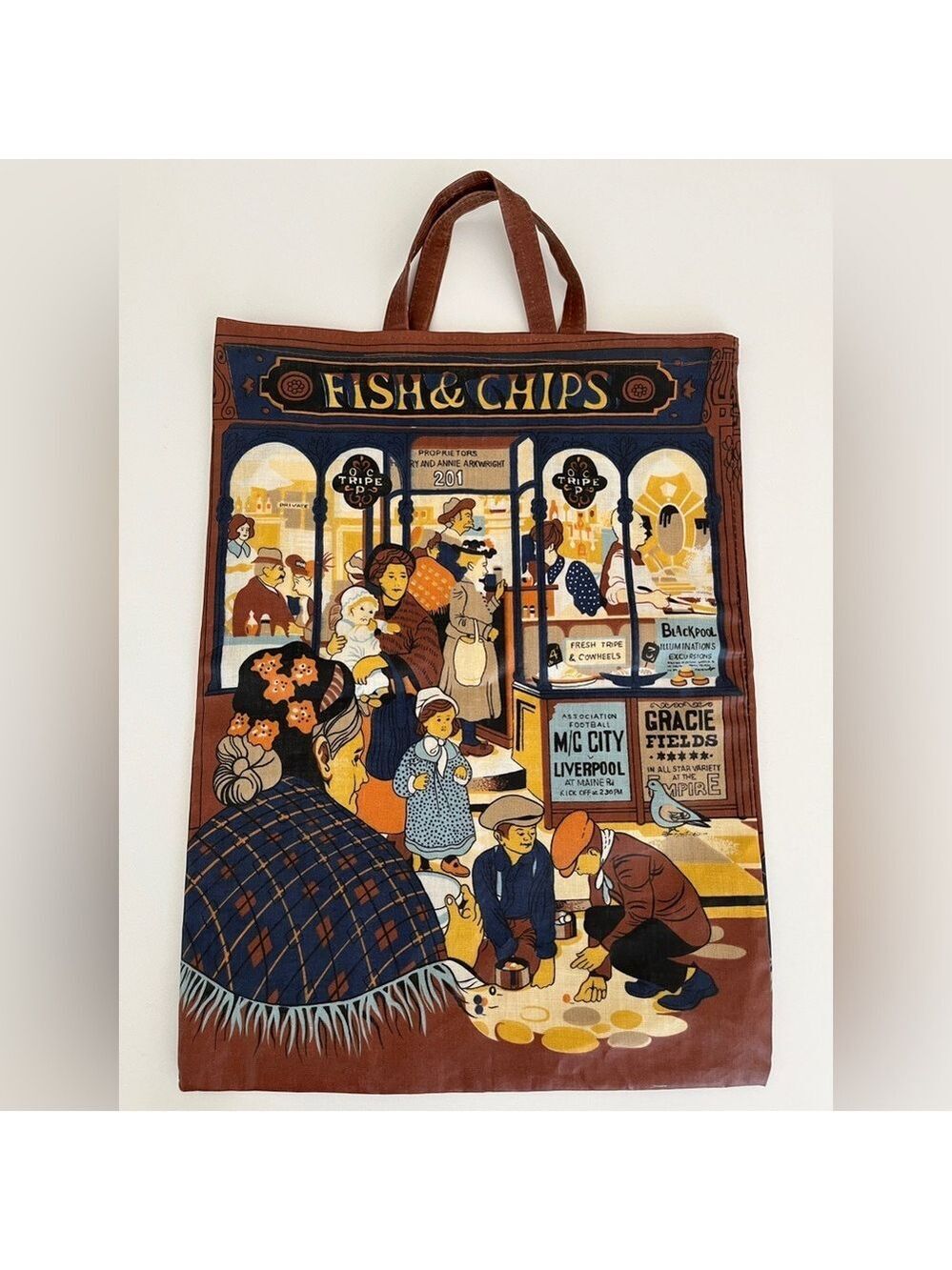 VINTAGE Vista PVC Coated Shopping Tote Market Bag Fish & Chips Victorian Scene